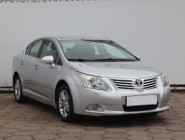 Toyota Avensis III , Salon Polska, Klimatronic, Parktronic,ALU