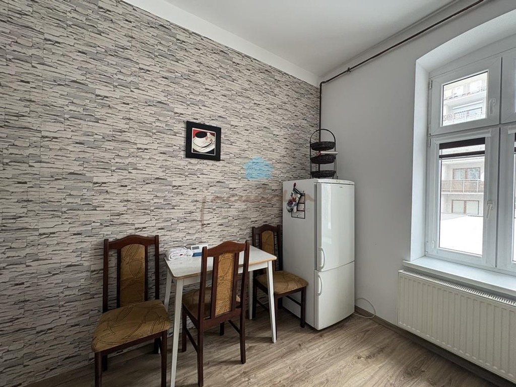 Umeblowaną kawalerkę ul. Żuławy Gniezno wynajmę - Widok 5