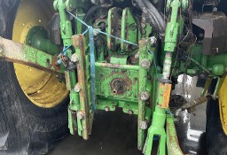 John Deere 6630 - wieszak tylnego podnośnika
