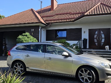 Volvo V 60 Momentum 5-cylindrowy , Bezwypadkowy-1