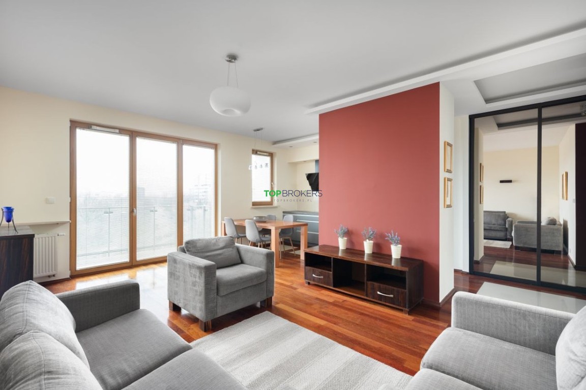 Przestronne 3 pokoje, balkon, garaż, Warszawa