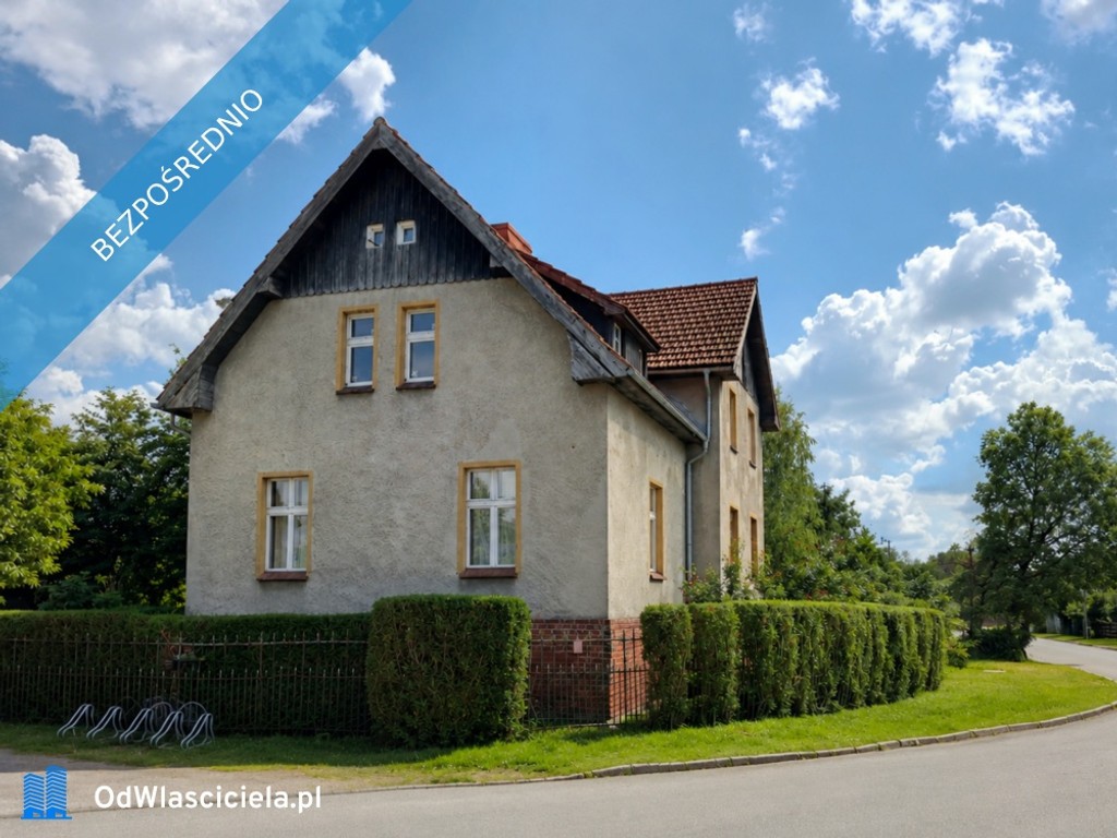 Przedwojenny dom z działką 1800 m² w centrum Czernicy - Widok 2