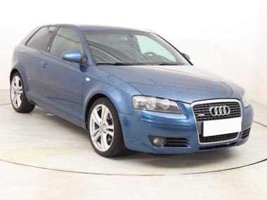 Audi A3 II (8P) , Klimatronic, Tempomat, Parktronic,ALU-1