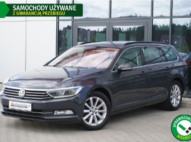 Volkswagen Passat B8 Manetki! Masaż, Full LED, Climatronic x3, Navi, GWARNACJA, Bezwypade-1