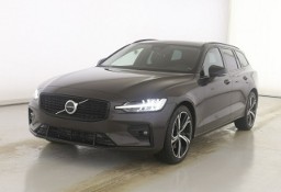 Volvo V60 II V60 Ultimate Dark, B4 Mild-Hybrid Diesel