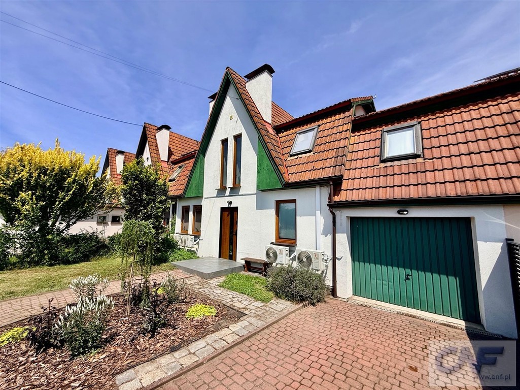 177 m² 3 łazienki 4 sypialnie klimatyzacja garaż