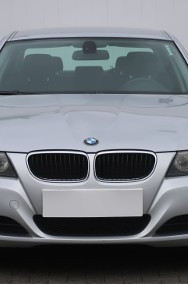 BMW SERIA 3 , Klimatronic, Tempomat, Parktronic, Podgrzewane siedzienia-2