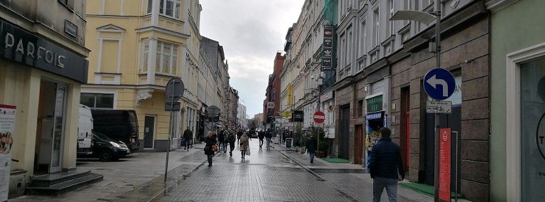 Lokal Poznań Centrum, ul. Półwiejska-1