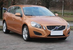 Volvo V60 I , Salon Polska, Serwis ASO, Automat, Navi, Xenon, Bi-Xenon,