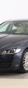 Jaguar XE I , Skóra, Navi, Klimatronic, Parktronic,-3