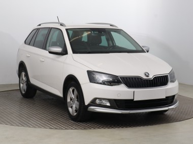 Skoda Fabia III , Salon Polska, Klima, Tempomat, Parktronic-1