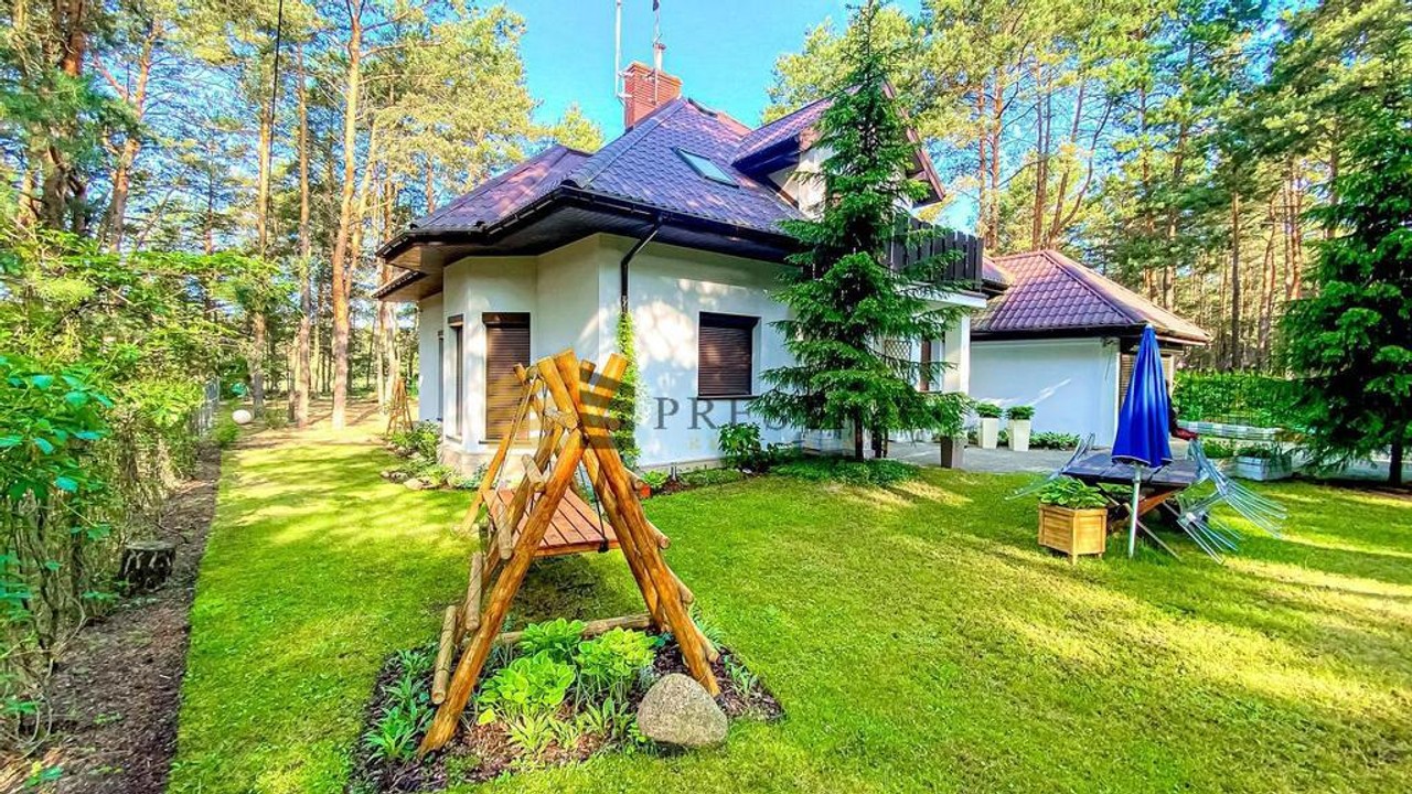 Sprzedam funkcjonalny dom nad Narwią!