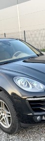 Porsche Macan-3