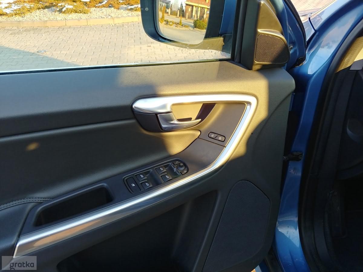 Volvo XC60 I D4 DriveE Summum Gratka.pl Oferta archiwalna