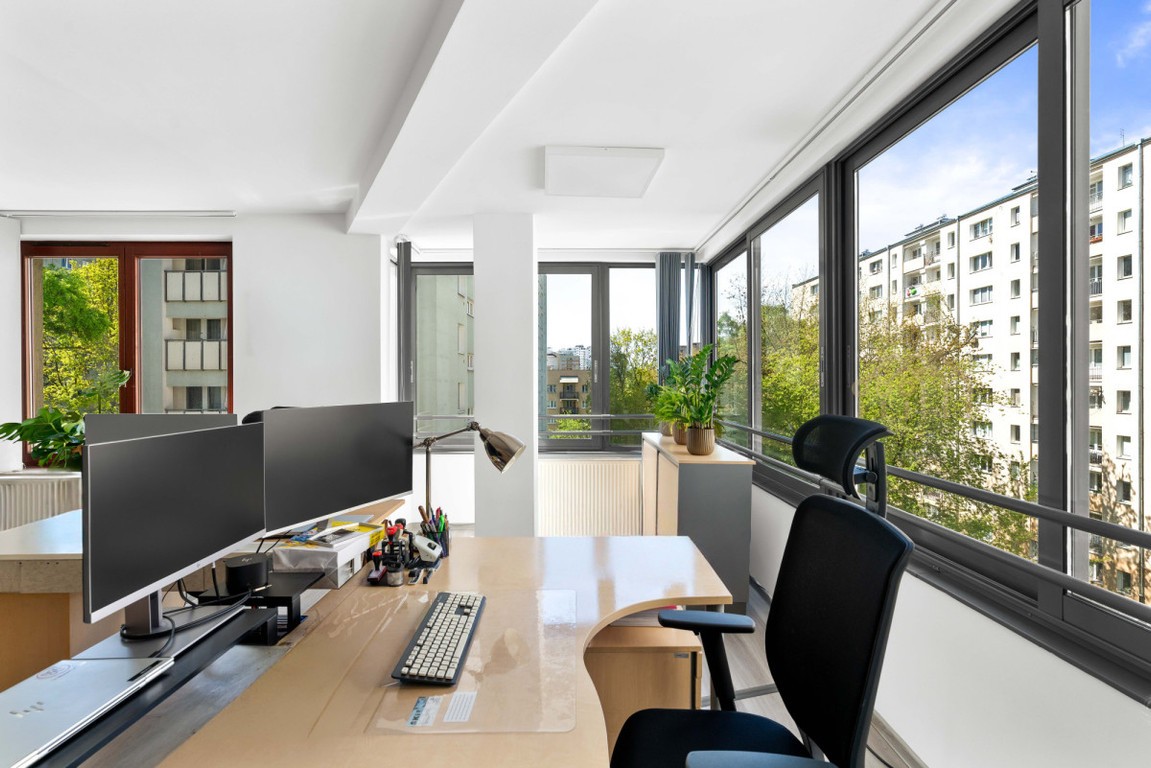 lokal biurowy/150,90 m²/al. Jana Pawła II/centrum – pohled 3