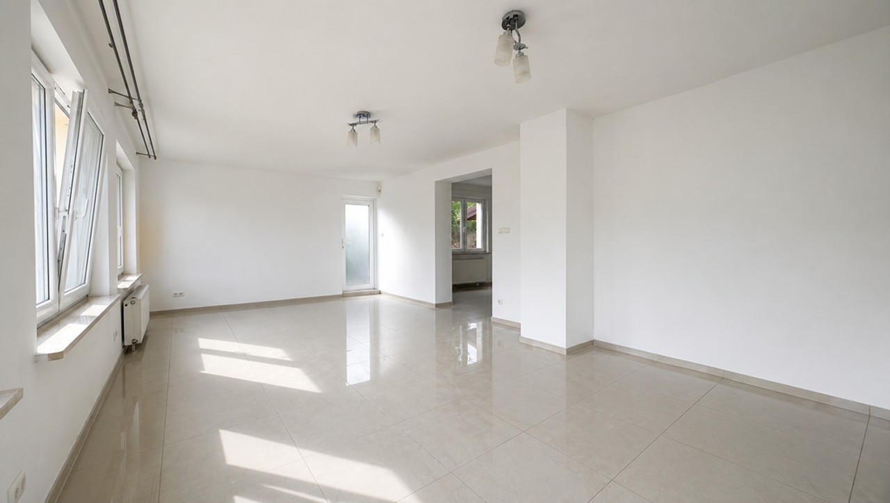 Duża działka 1111 m² | Taras 50 m² - Widok 2