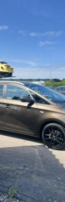 Kia Carens IV-3