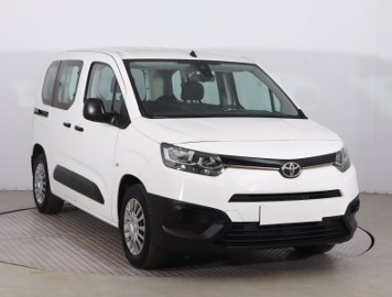 Toyota ProAce ProAce City Verso , Salon Polska, 1. Właściciel, VAT 23%, Klima, Tem