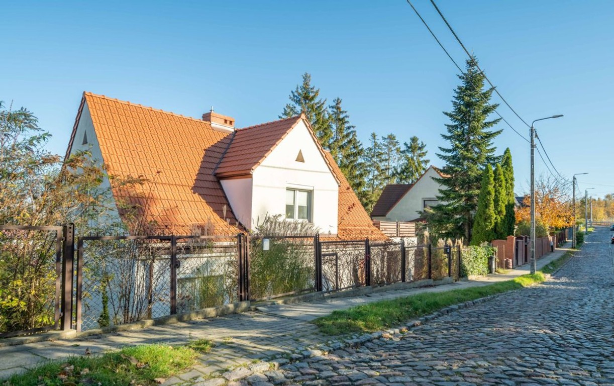 Gdańsk | Dom z ogrodem, tarasem i dużą działką