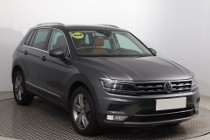 Volkswagen Tiguan , Salon Polska, 240 KM, DSG, Skóra, Navi, Klimatronic,