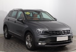 Volkswagen Tiguan , Salon Polska, 240 KM, DSG, Skóra, Navi, Klimatronic,