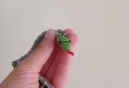 zabawka z koralików węża