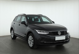 Volkswagen Tiguan , Salon Polska, Serwis ASO, DSG, VAT 23%, Klimatronic,