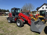 Ładowarka teleskopowa zasięg 4,5 metra udźwig 2000 kg 4x4 +łyżka +widły NOWA