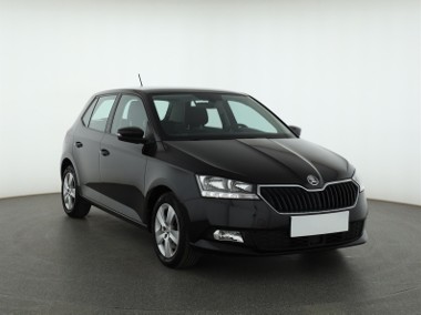 Skoda Fabia III , Salon Polska, Serwis ASO, DSG, VAT 23%, Klimatronic,-1