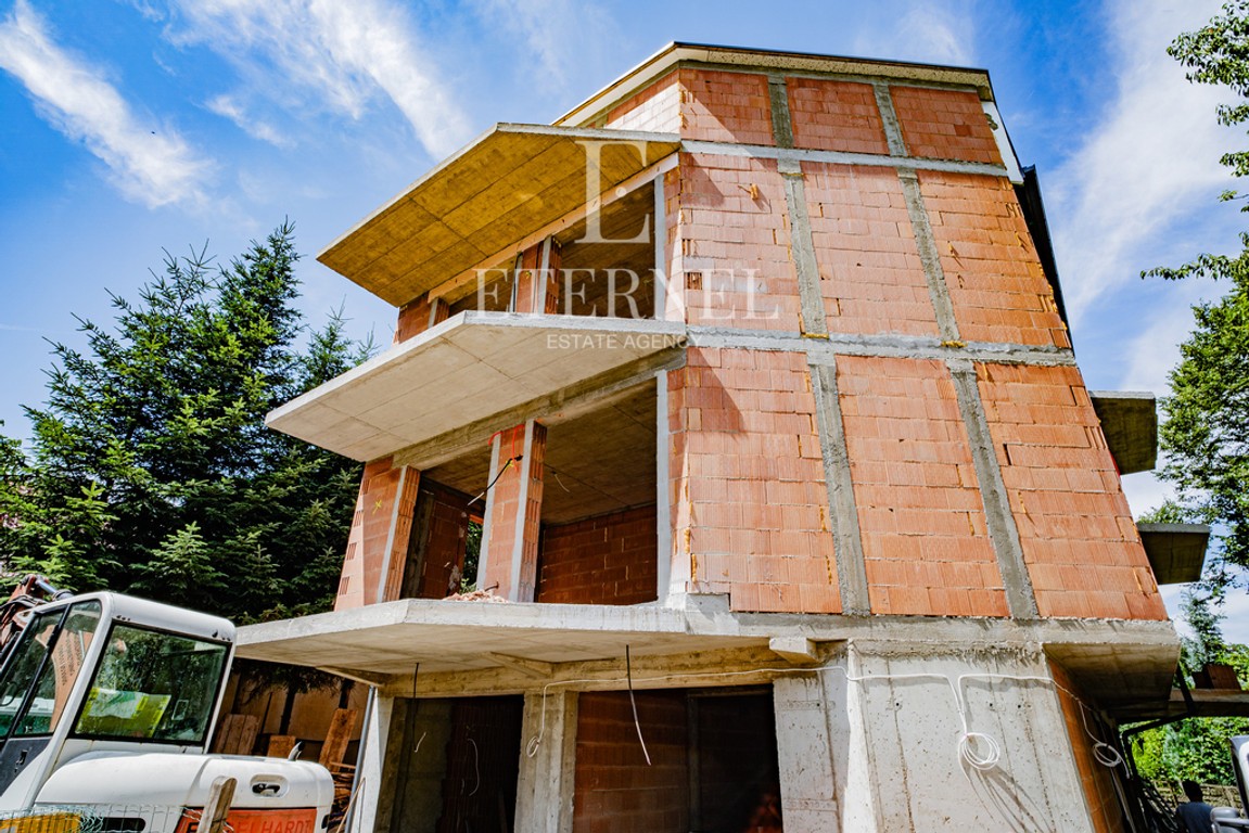 Nowy bliźniak 176,4 m2+ogród. 2 garaże. Zakrzówek