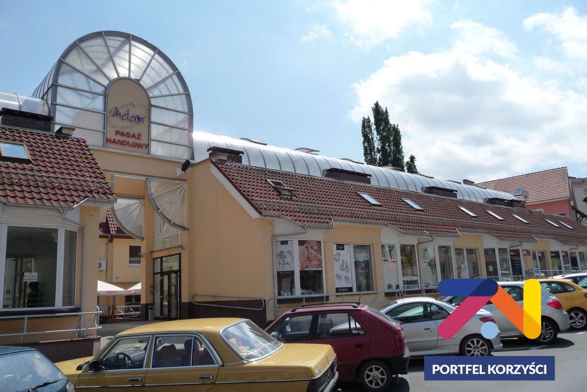 lokal handlowy, usługowy na sprzedaż