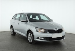 Skoda Fabia III , Salon Polska, Serwis ASO, GAZ, VAT 23%, Klima, Parktronic,