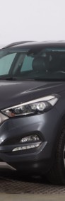 Hyundai Tucson , GAZ, Skóra, Navi, Klimatronic, Tempomat, Parktronic,-3