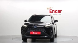 Toyota RAV 4 V 2.5 Hybrid XLE 2023 Bezwypadkowy