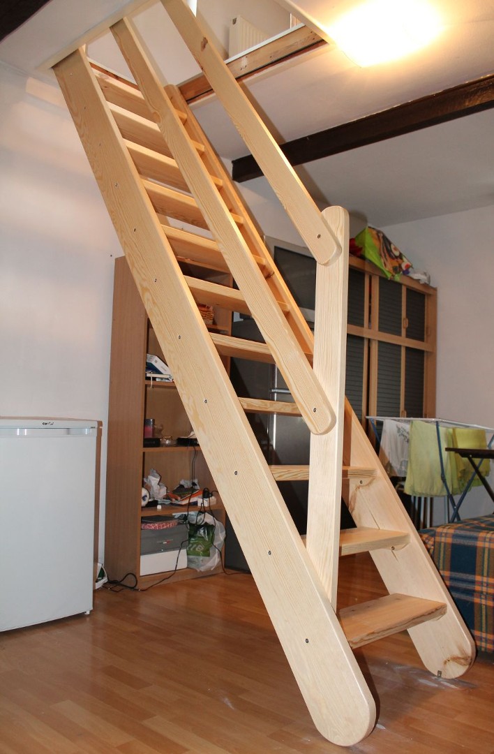 schody-drewniane-strychowe-jednobiegowe-wewn-trzne-regulowane-z