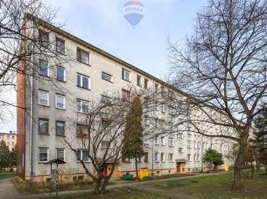 Mieszkanie, Kęty na oś Wyszyńskiego, duży balkon-1