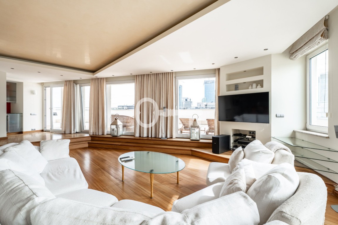 Mieszkanie na wynajem, 181 m² Wola, Żelazna