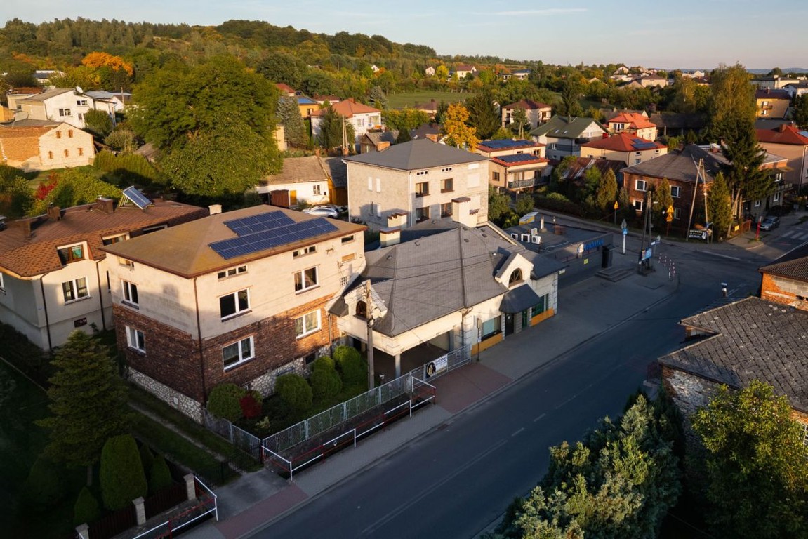 Dom na sprzedaż, 6 pokoi, 180 m², Łazy
