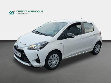 Toyota Yaris III Hybrid 100 Active Hatchback. DW8FC26-1