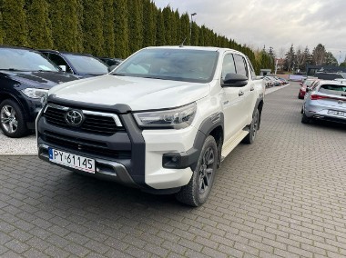 Toyota Hilux VIII-1