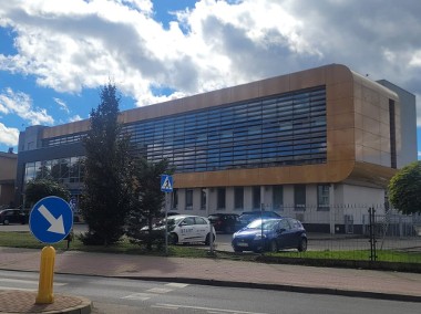 Lokal biurowy do wynajęcia w Krośnie-1