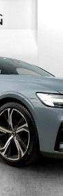 Volvo V60 II R DESIGN acc FUL LED skóra nawi ALUSY el.klapa hak NOWY MODEL-3