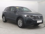 Volkswagen Touareg III , Serwis ASO, 231 KM, Automat, Navi, Klimatronic, Tempomat,