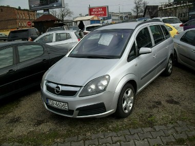 Opel Zafira B Z gazem/7 osobowa-1