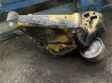 Caterpillar Cat Perkins 1106D C6.6 - napinacz paska wspornik-2