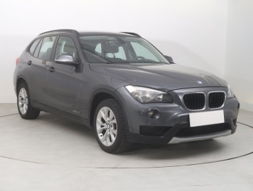 BMW X1 I (E84) , Klimatronic, Tempomat, Parktronic,ALU