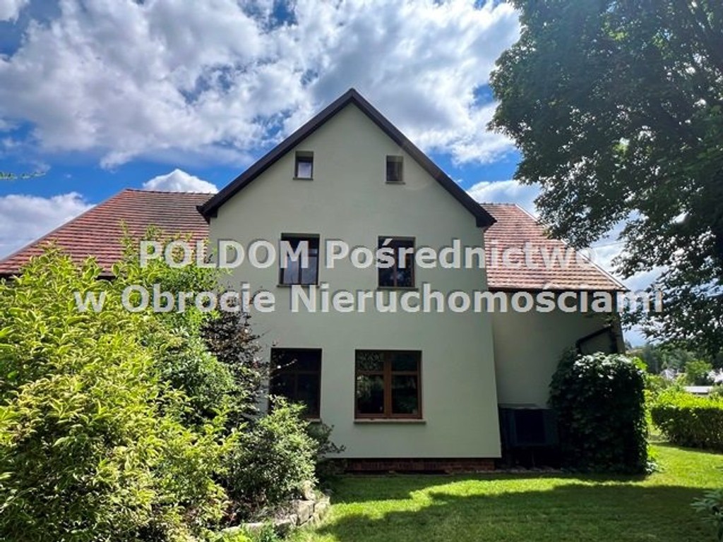 Mieszkanie willowe przy lesie/ Osola