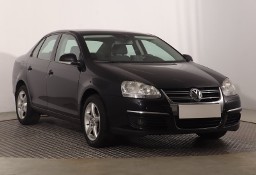 Volkswagen Jetta V , Salon Polska, Klima,ALU