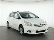 Toyota Verso , Automat, 7 miejsc, Navi, Klimatronic, Tempomat, Parktronic,