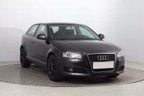 Audi A3 II (8P) , Xenon, Klimatronic, Parktronic,ALU